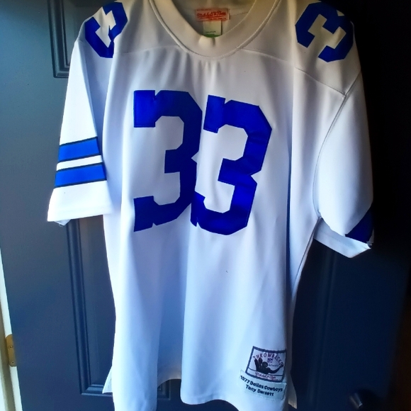 DALLAS COWBOY'S #33 JERSEY - Picture 2 of 4